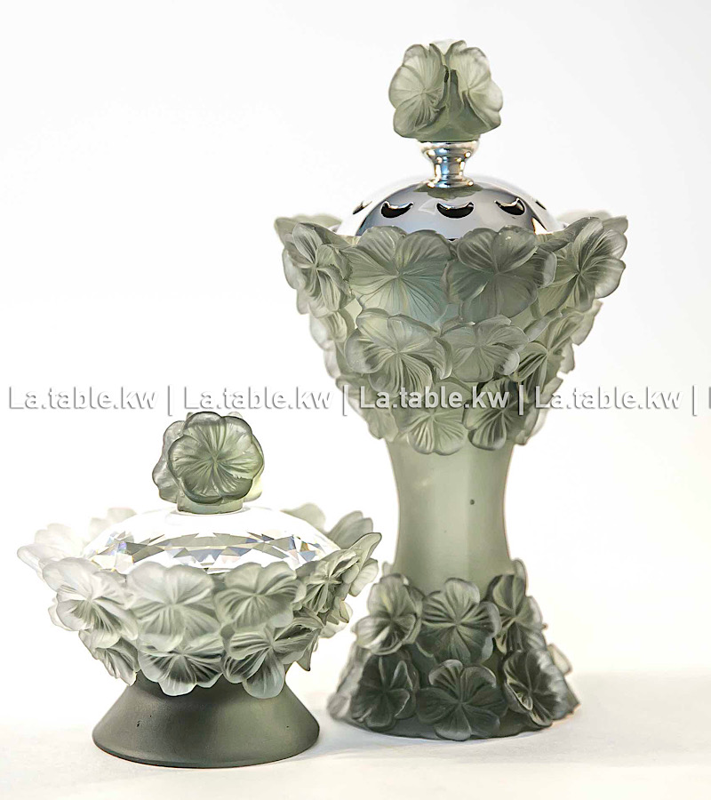 Grey Crystal Petals Mubkhar Set with Silver Lid