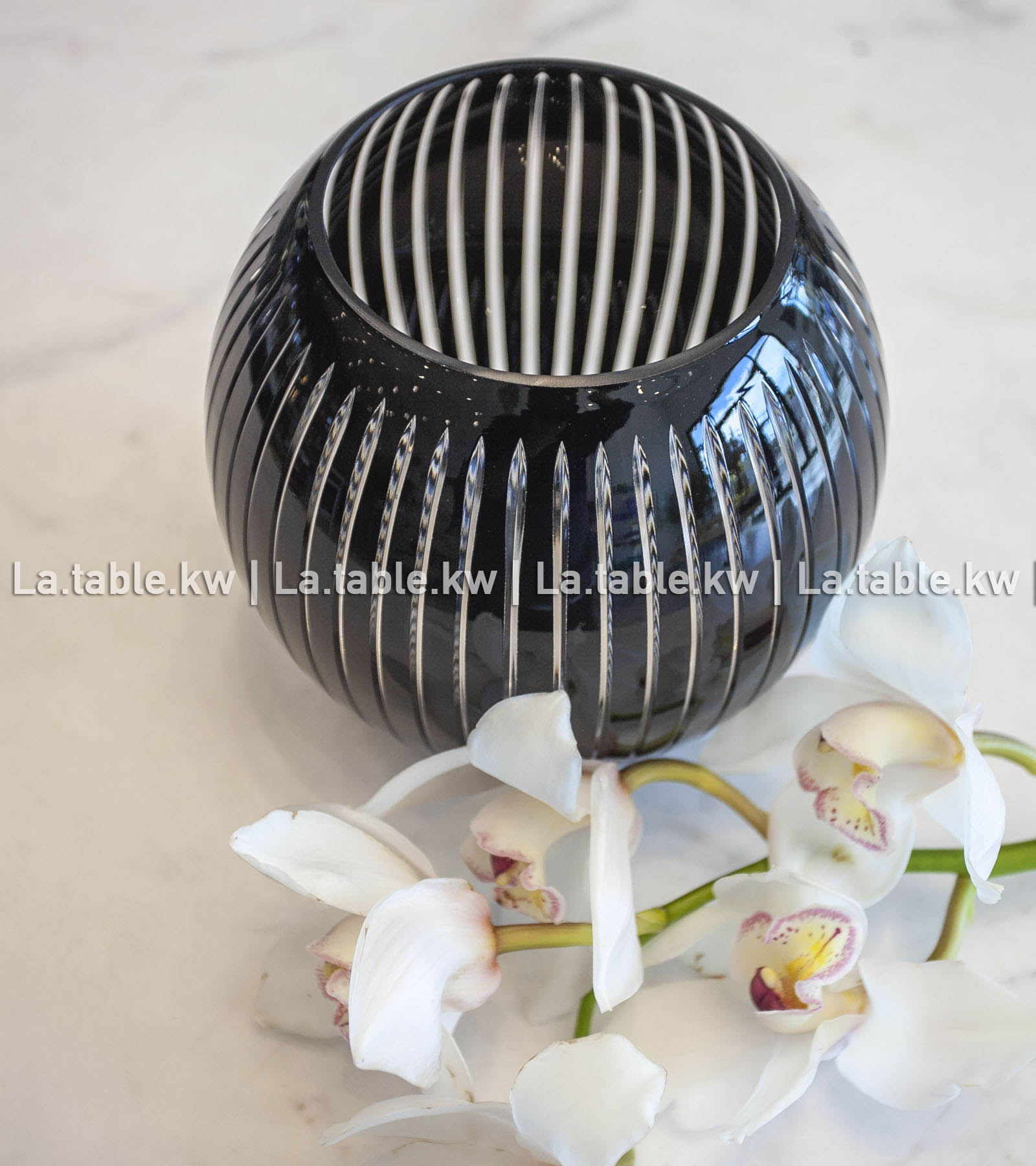 Black Classic Ball Vase