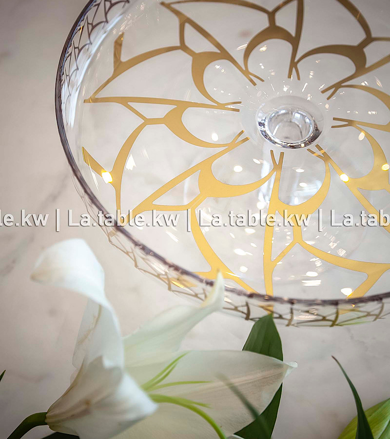 Gold Modern Cut Bowl with Stand / مودرن آند كت  وعاء  مع  قاعده- ذهبي