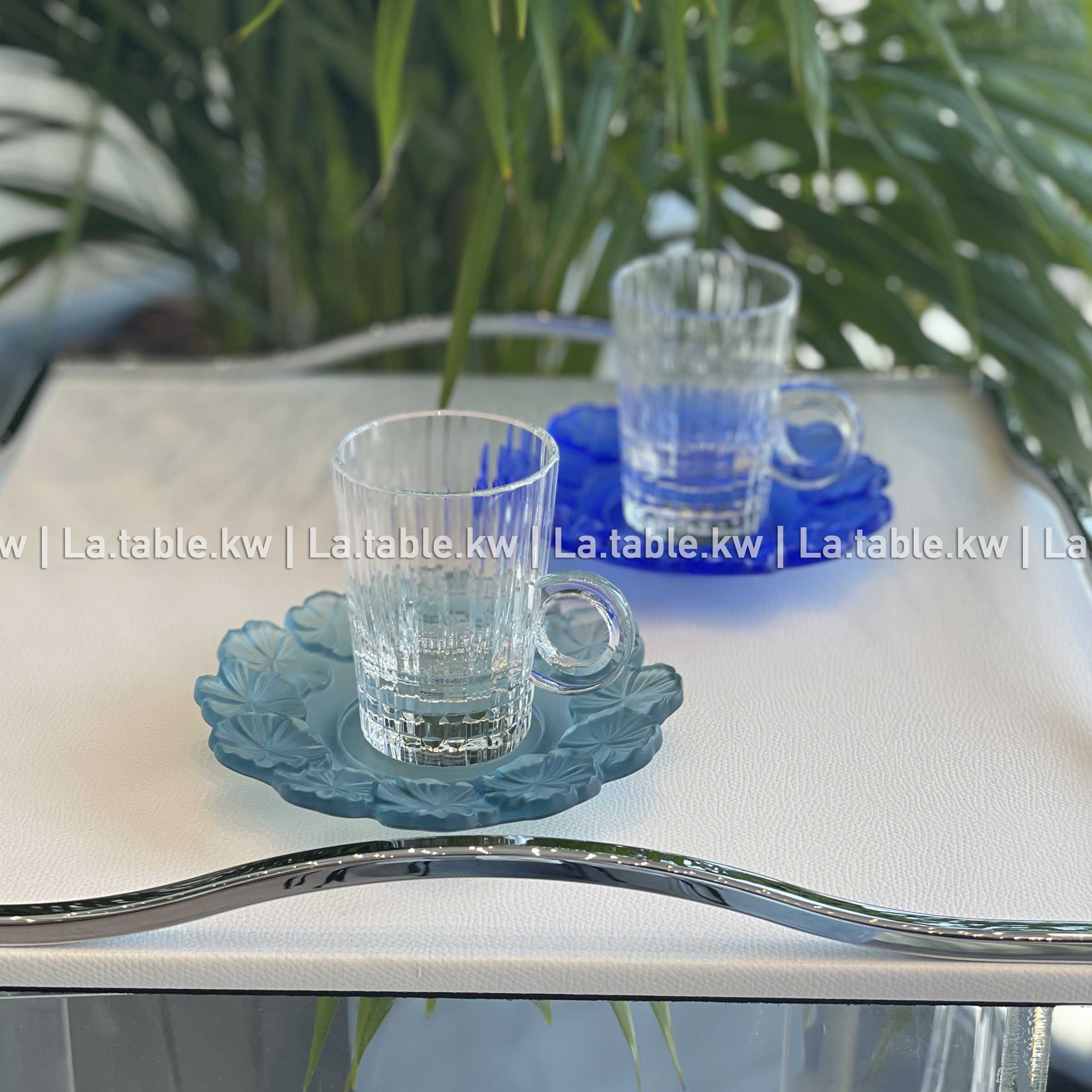 Petroleum Crystal Petals Tea Set