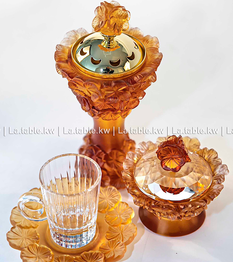 Amber Crystal Petals Tea Set / بتالس كريستال طقم شاي - عمبر