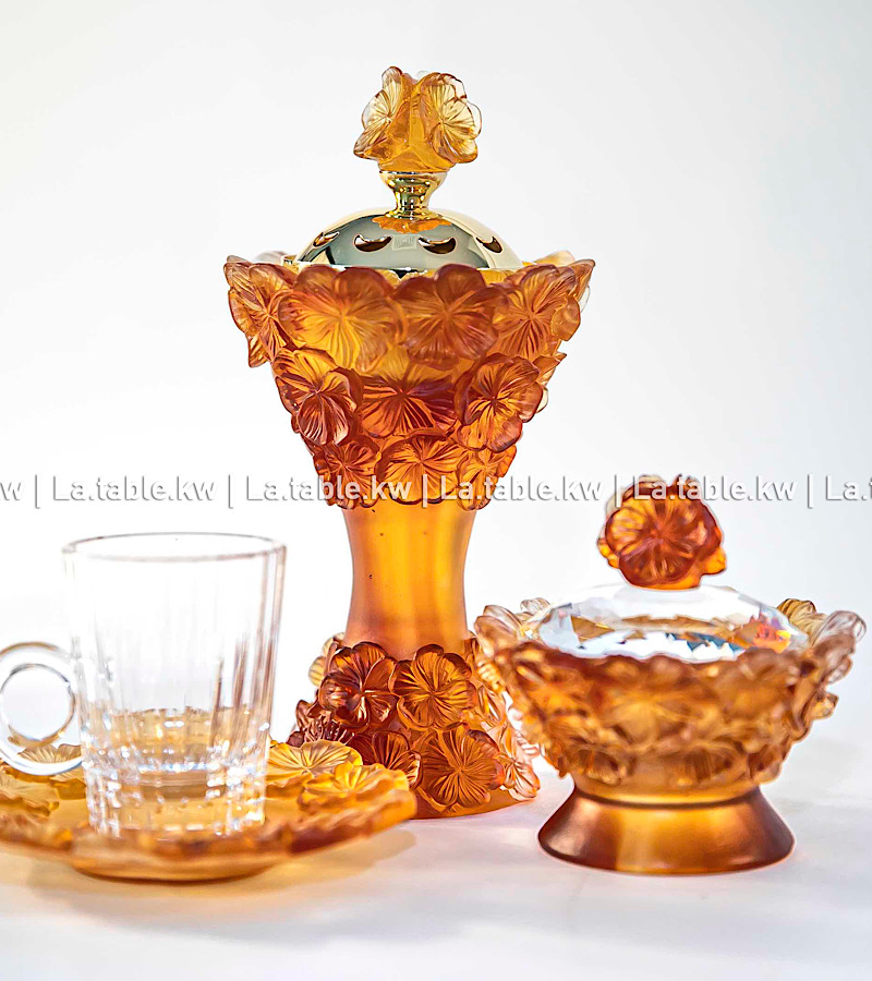 Amber Crystal Petals Tea Set / بتالس كريستال طقم شاي - عمبر