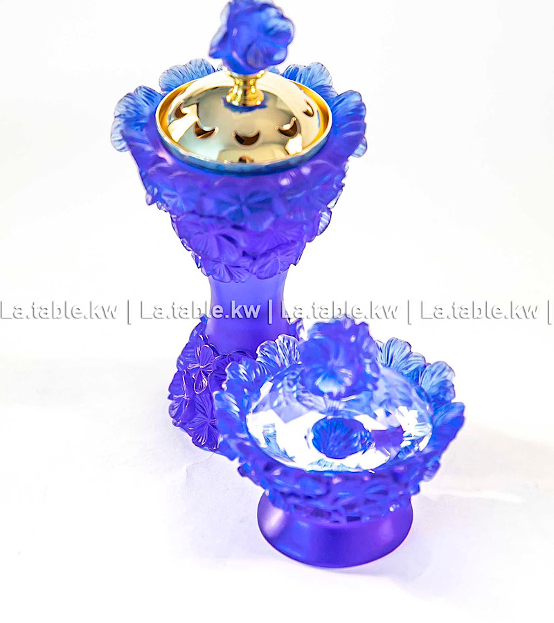 Royal Blue Crystal Petals Mubkhar Set / بتالس كريستال طقم مبخر - الأزرق الملكي