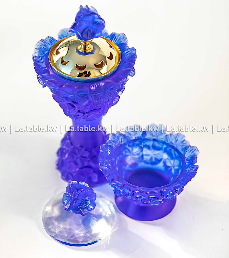 Royal Blue Crystal Petals Mubkhar Set / بتالس كريستال طقم مبخر - الأزرق الملكي