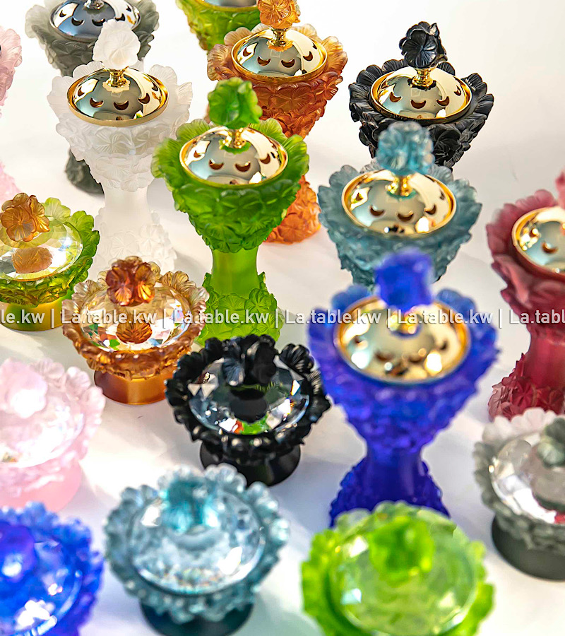 Multi Color Crystal Petals Mubkhar Set / بتالس كريستال طقم مبخر - متعددالألوان