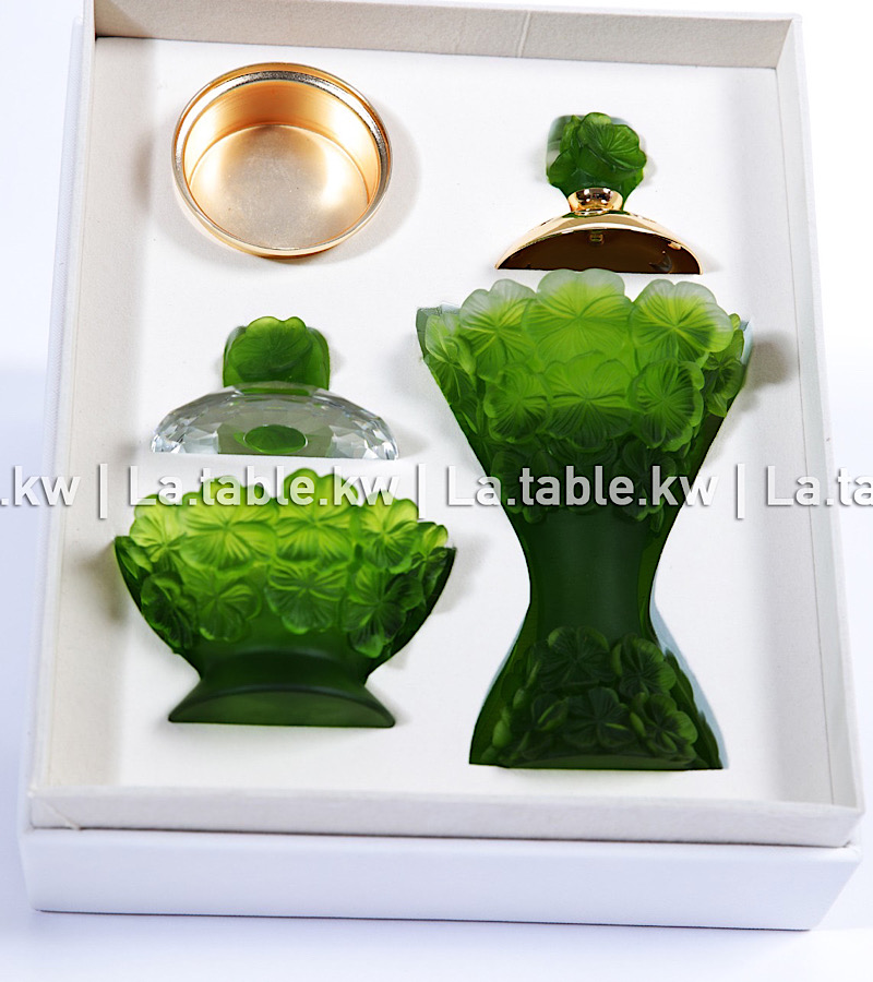 Green Crystal Petals Mubkhar Set with Silver Lid / بتالس كريستال طقم مبخر مع غطاء فضي - أخضر