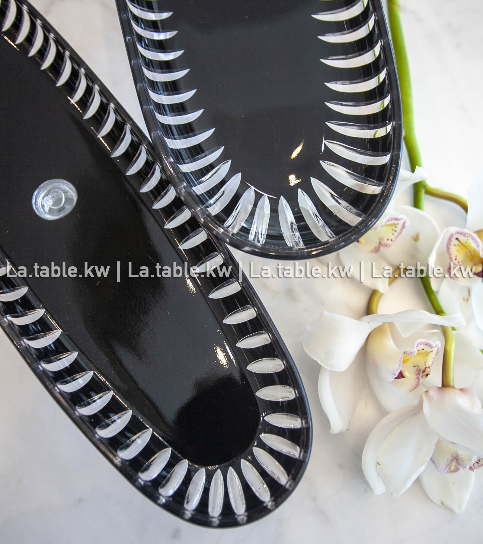 Black Classic Long Plate