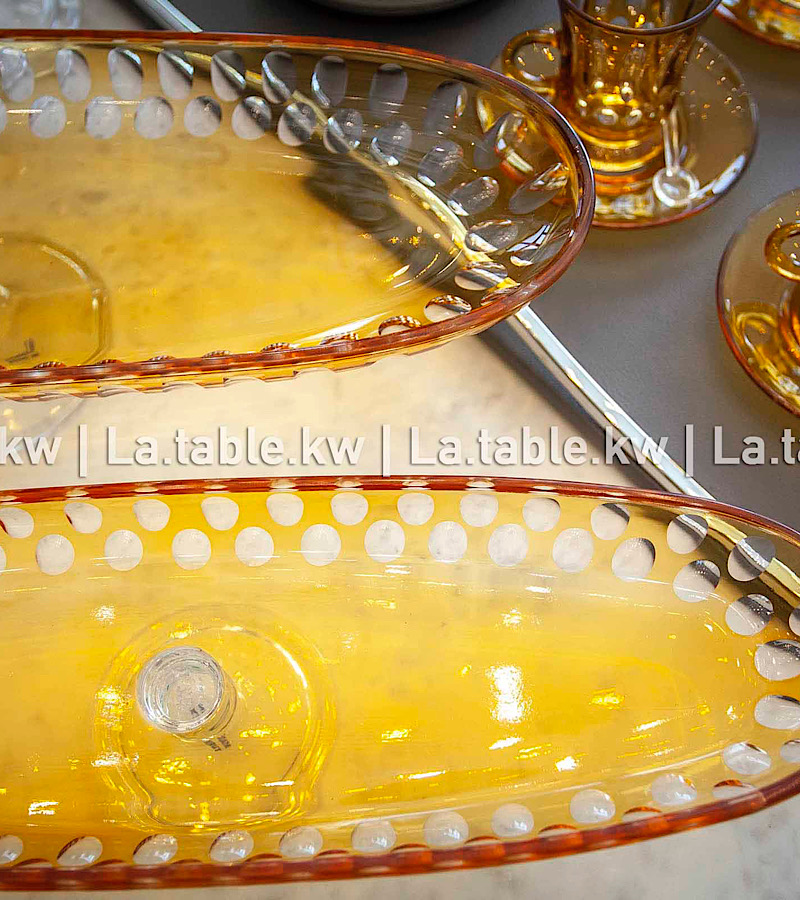 Custard Elite Long Plates / إليت طبق طويل باللون  الكاسترد