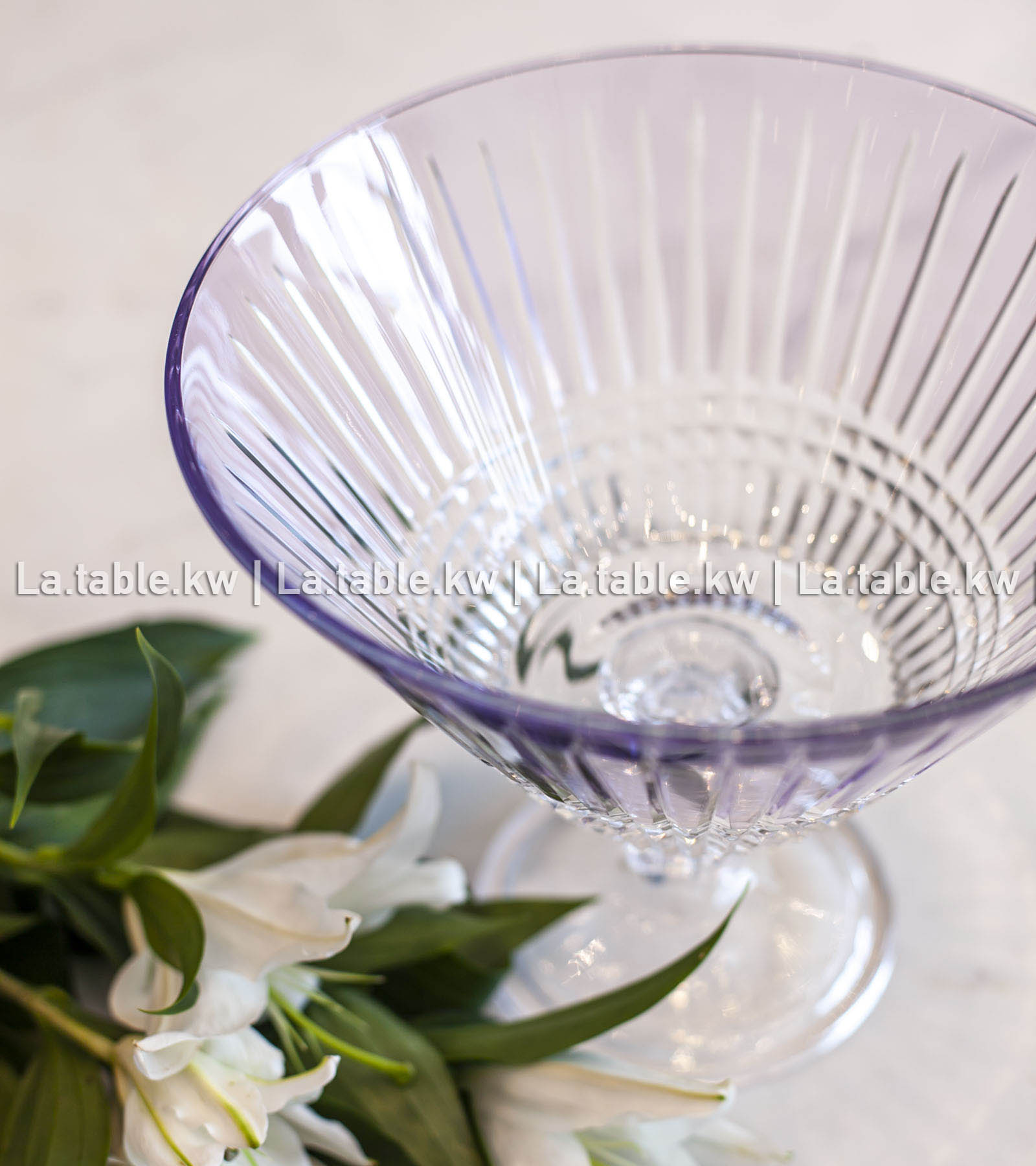 Lavender Allure V bowl / آلور وعاء على شكل٧  - لاڤندر