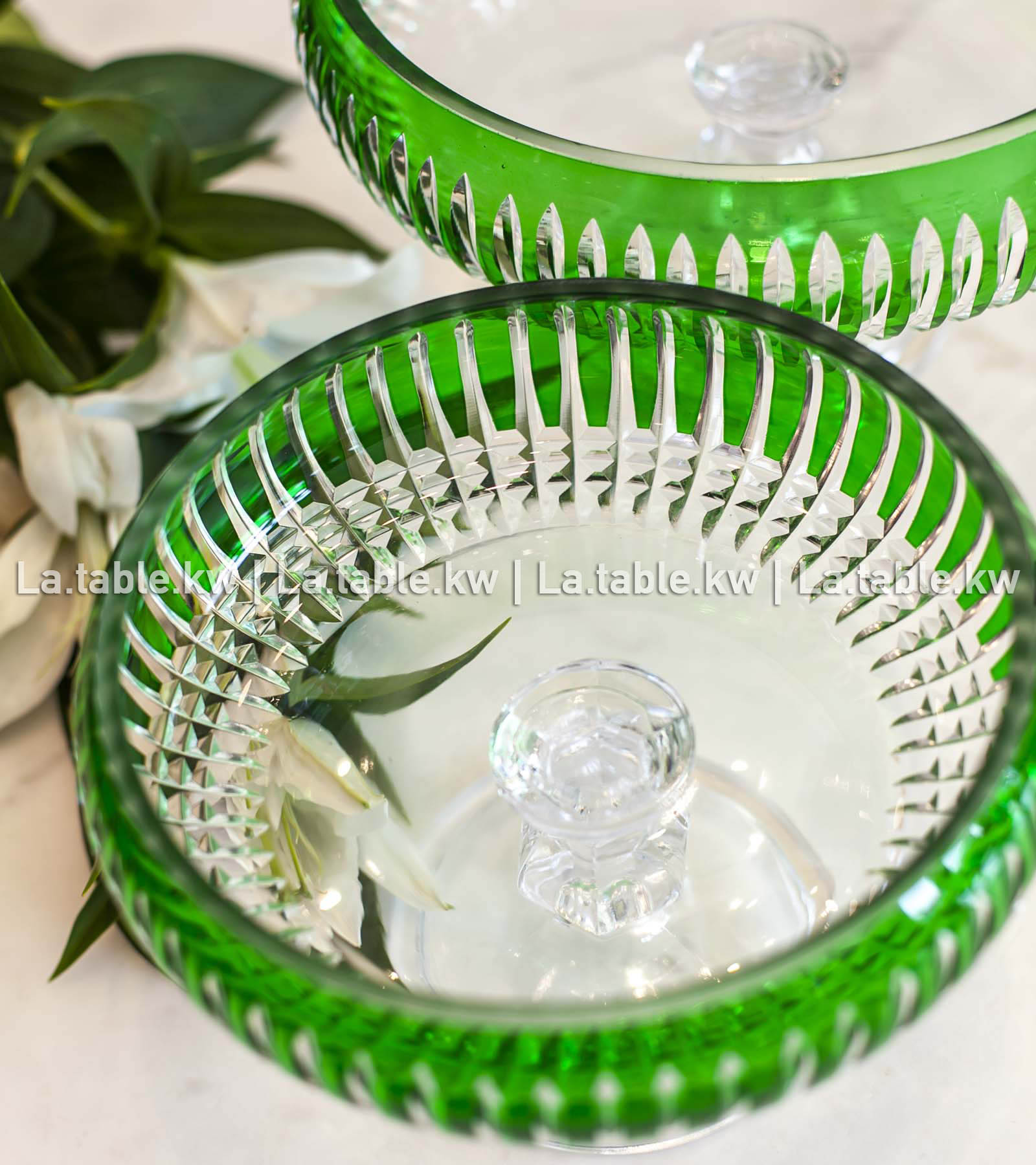 Green Allure Curved Bowls / آلور وعاء منحني - أخضر