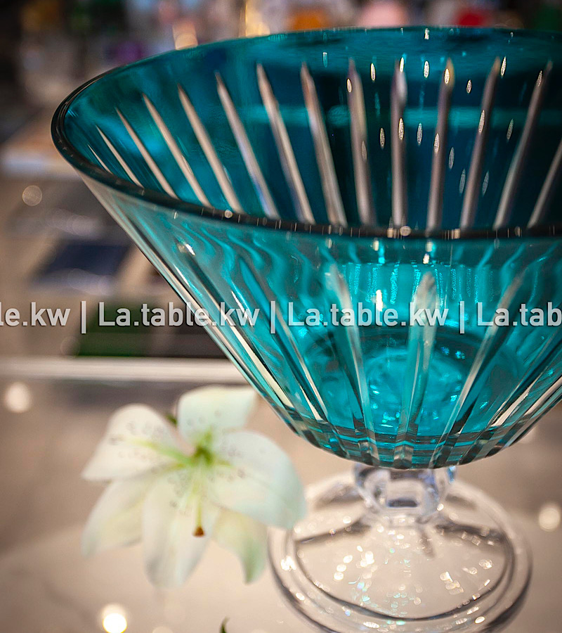 Turquoise Classic V Bowl